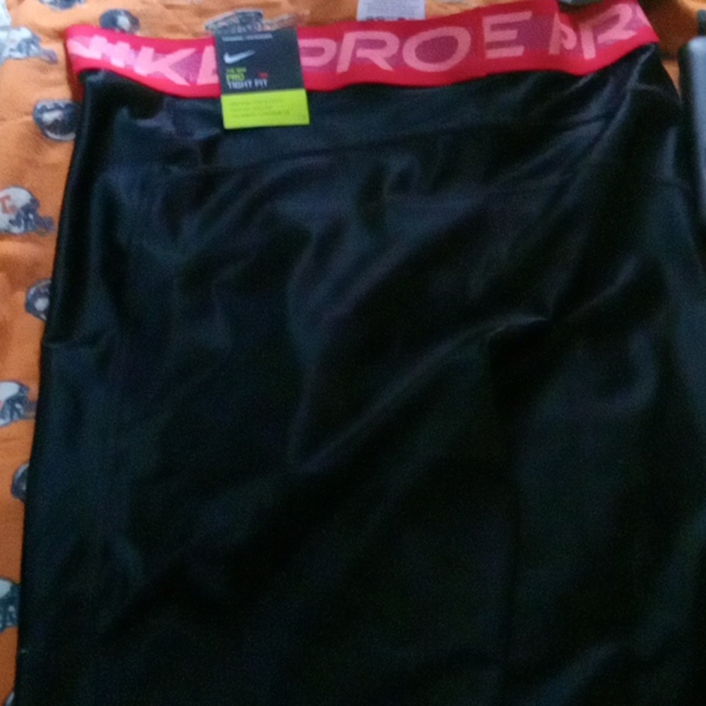 Nike exercise leggings